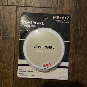 NWT Covergirl Trublend Pressed Powder medium